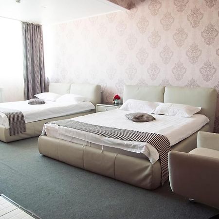 Hotel & Fitness Center Mandarin Aktau  Exterior foto