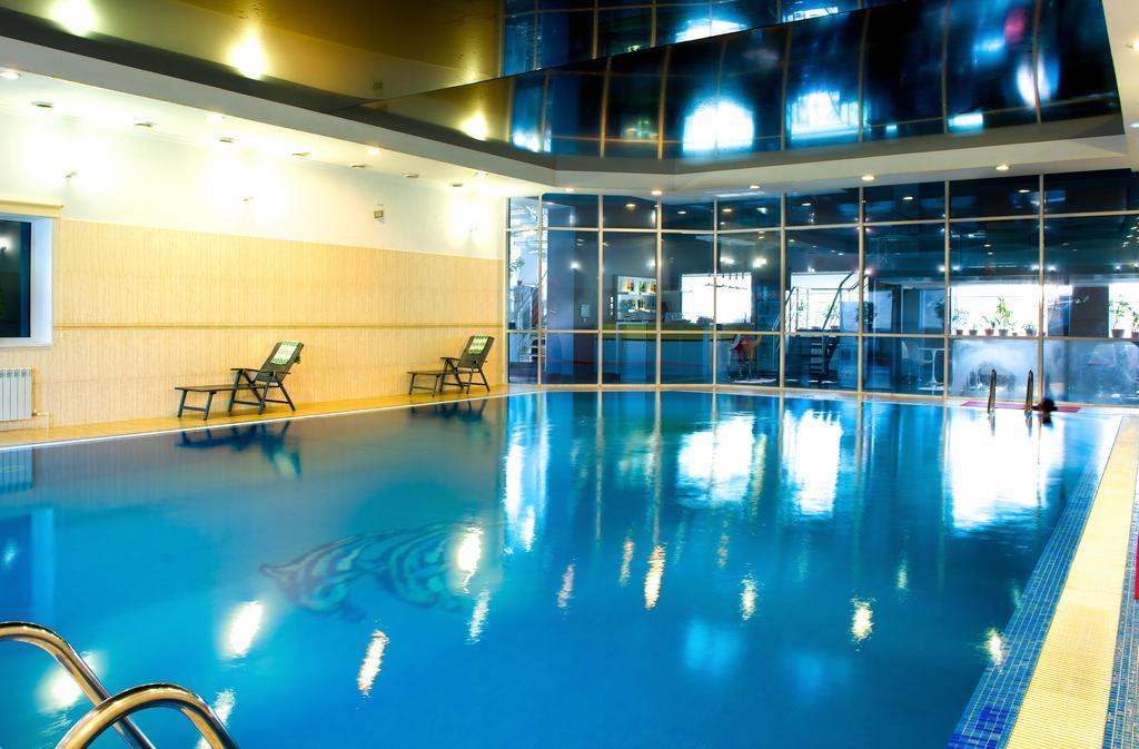 Hotel & Fitness Center Mandarin Aktau  Exterior foto
